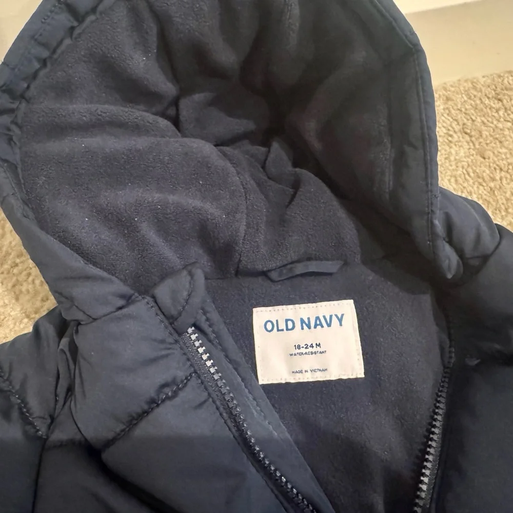Old Navy Baby Puffer Jacket - Picture 3 of 3